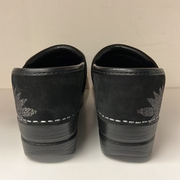 Dansko Clogs - Picture 4 of 7